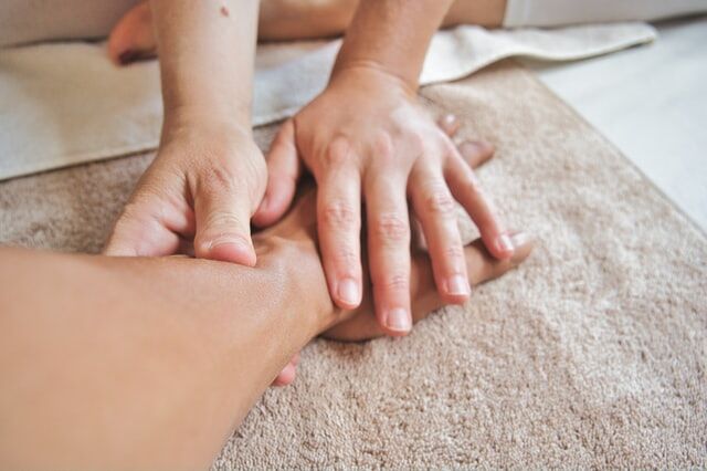 12 Places To Get A Cheap Massage Near You 9266